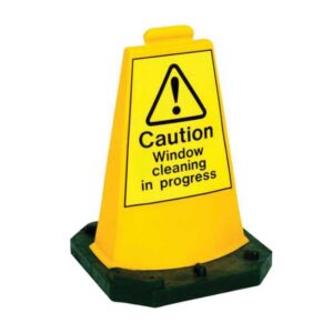 Minikonas su pritvirtintais užrašais